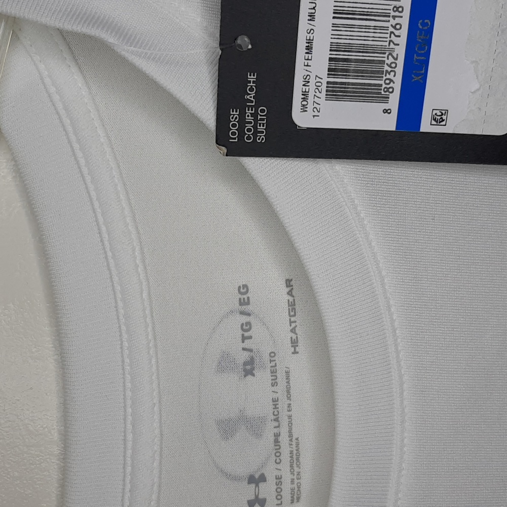 Nwt women's under armour short sleeve shirt - Picture 2 of 4